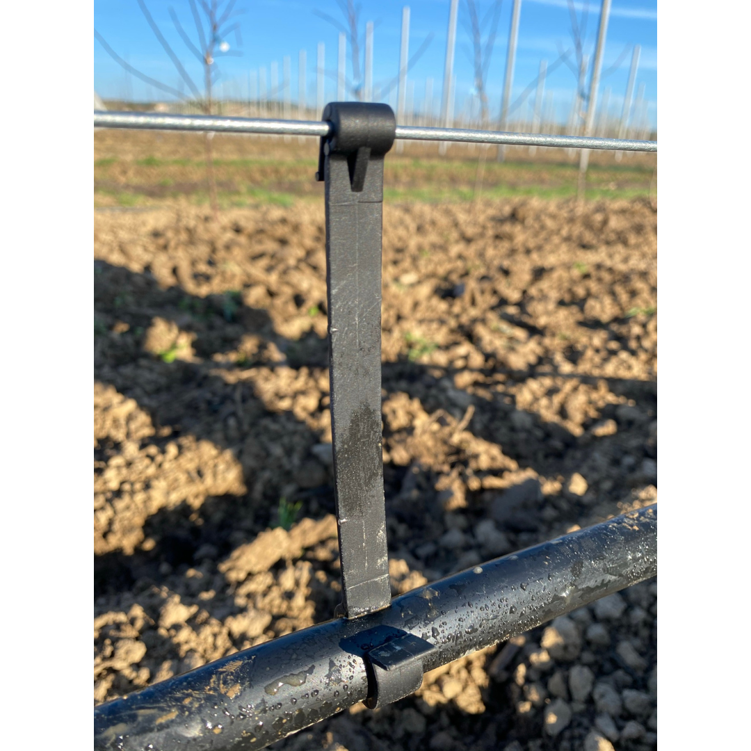 Clips de fijación para manguera de riego | PVC – Para Ø16, 20 y 22 mm – Varias longitudes